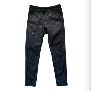 Bevy  Flog Shely  28 Black Tapered Pull On Drawstring Stretch  Diamond Joggers